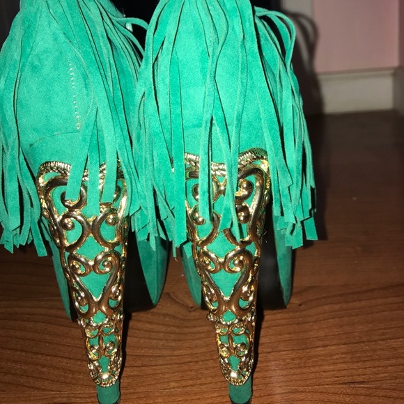 Teal booties! - Picture 3 of 7